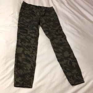 Cargo Camo Skinny Pants 13/31